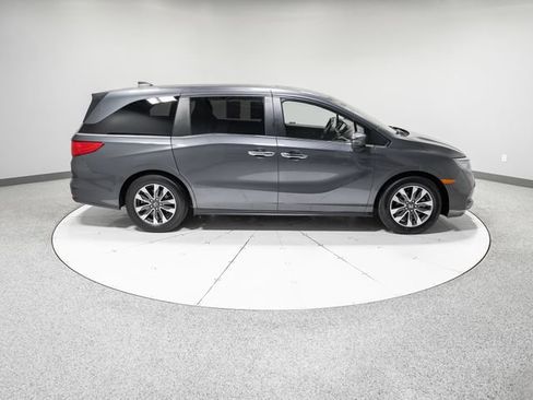 Used 2023 Honda Odyssey EX-L image 32