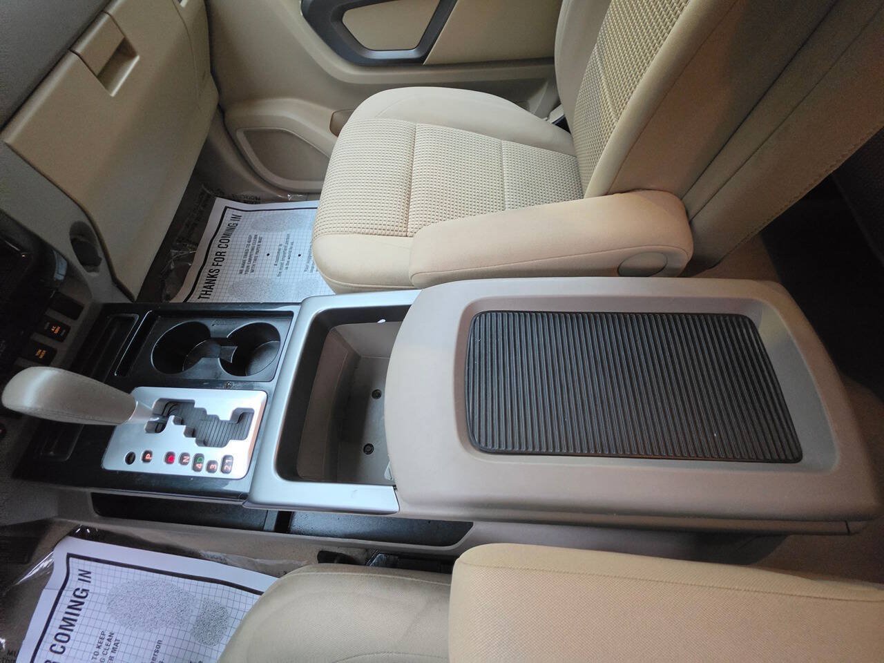 Used 2015 Nissan Titan SV RWD image 20