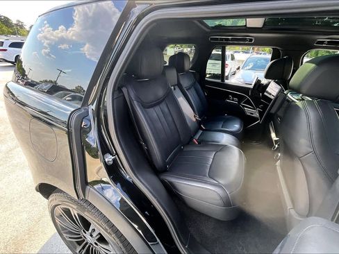 Used 2023 Land Rover Range Rover Autobiography image 19