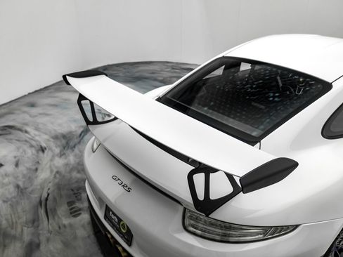 Used 2016 Porsche 911 GT3 RS RWD image 18