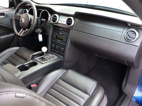 Used 2007 Ford Mustang Shelby GT500 RWD image 29
