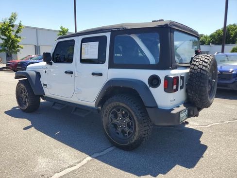 Used 2022 Jeep Wrangler Unlimited Sport AWD/4WD image 6