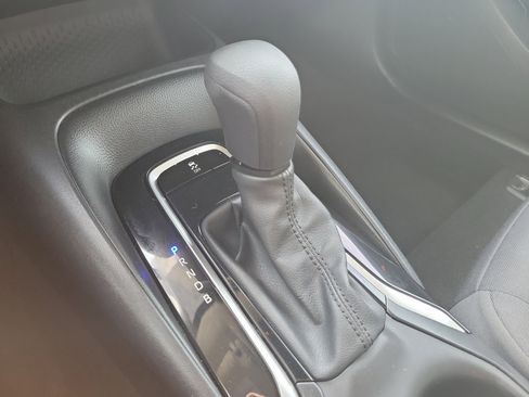 Used 2023 Toyota Corolla LE FWD image 29