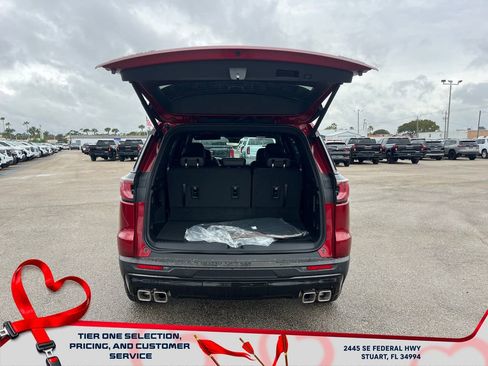 New 2026 GMC Acadia AT4 w/ Luxury Package image 17