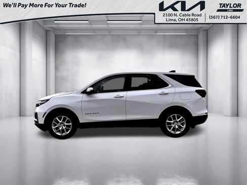 Used 2024 Chevrolet Equinox LT w/ LPO, Floor Liner Package FWD image 14