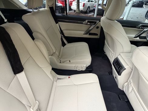 Used 2023 Lexus GX 460 Premium AWD/4WD image 40