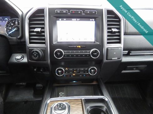 Used 2019 Ford Expedition Platinum image 29