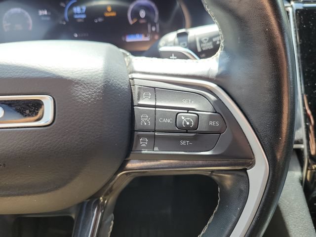Used 2021 Jeep Grand Cherokee L Laredo AWD/4WD image 26