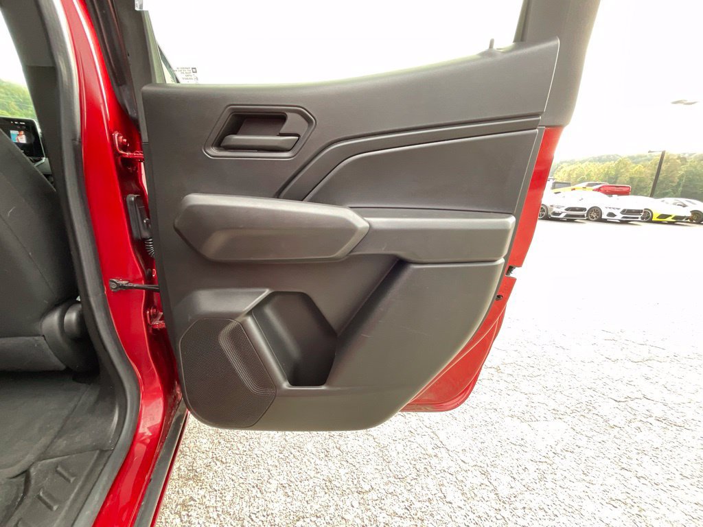 Used 2024 Chevrolet Colorado Trail Boss w/ Technology Package AWD/4WD image 23