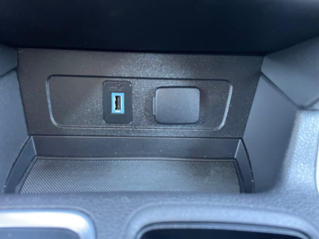 Certified 2019 Ford Escape SEL AWD/4WD image 36