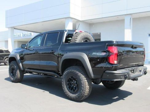 New 2025 Chevrolet Colorado ZR2 w/ ZR2 Bison Edition image 7