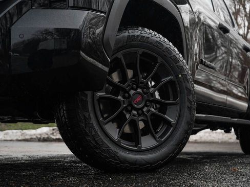 New 2026 Toyota Tundra SR5 image 6