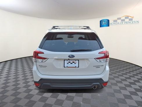 Used 2022 Subaru Forester Limited AWD/4WD image 5