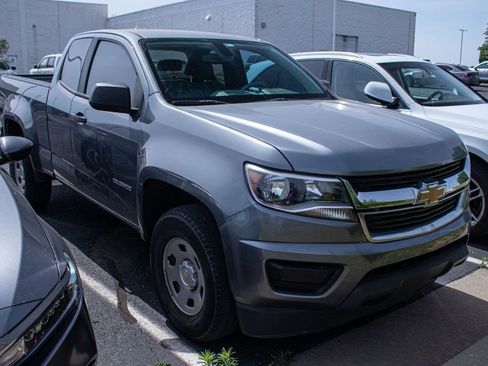 Used 2020 Chevrolet Colorado W/T w/ WT Convenience Package RWD image 3