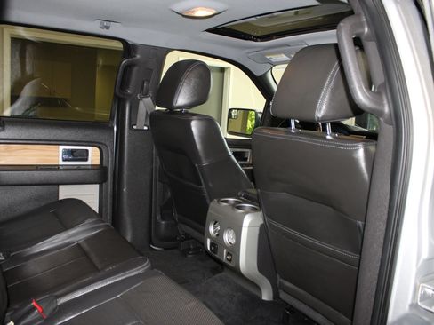 Used 2011 Ford F150 Lariat w/ Lariat Chrome Pkg RWD image 34