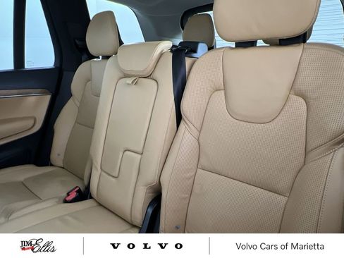 Used 2016 Volvo XC90 T6 Inscription w/ Protection Package Plus image 23