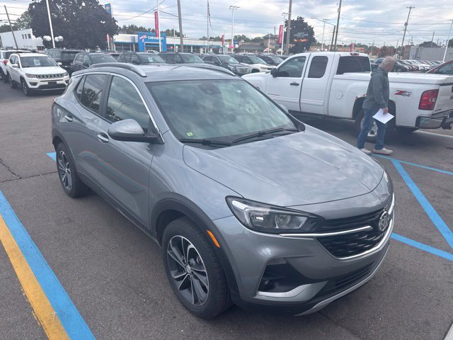 Used 2023 Buick Encore GX Select w/ Safety Package II AWD/4WD image 1