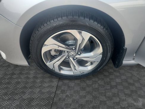 Used 2018 Honda Accord EX-L image 14