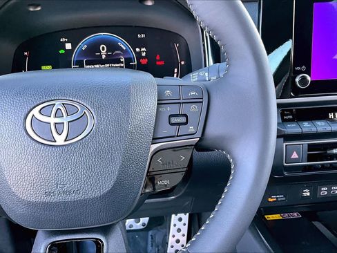 Used 2026 Toyota Camry Nightshade w/ Convenience Package image 24