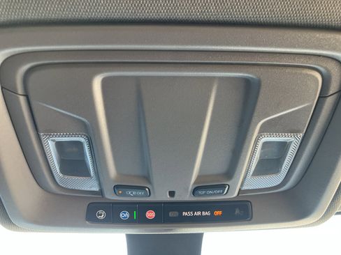 Used 2023 Chevrolet Silverado 2500 LT w/ Convenience Package image 25