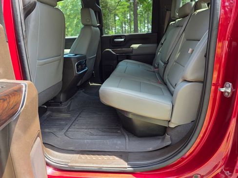 Used 2021 GMC Sierra 2500 SLT AWD/4WD image 16