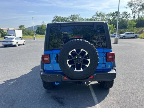 Used 2024 Jeep Wrangler Unlimited Rubicon 4xe w/ Safety Group AWD/4WD image 8