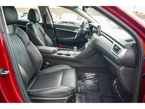 Used 2021 Genesis G70 2.0T w/ Elite Package RWD image 16