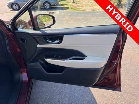 Used 2020 Honda Clarity Plug-In Hybrid image 8