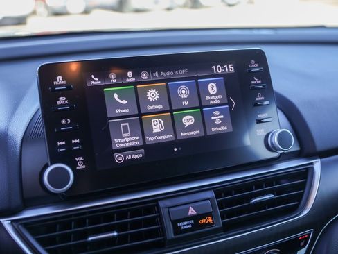 Used 2018 Honda Accord EX image 16