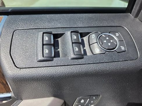 Used 2018 Ford F150 Lariat AWD/4WD image 14