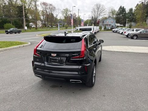 Used 2024 Cadillac XT4 Premium Luxury AWD/4WD image 6
