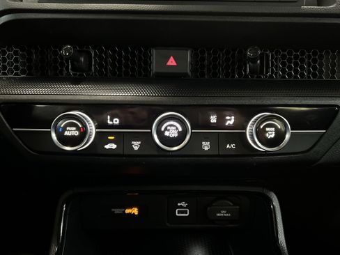 Used 2024 Honda CR-V LX image 20
