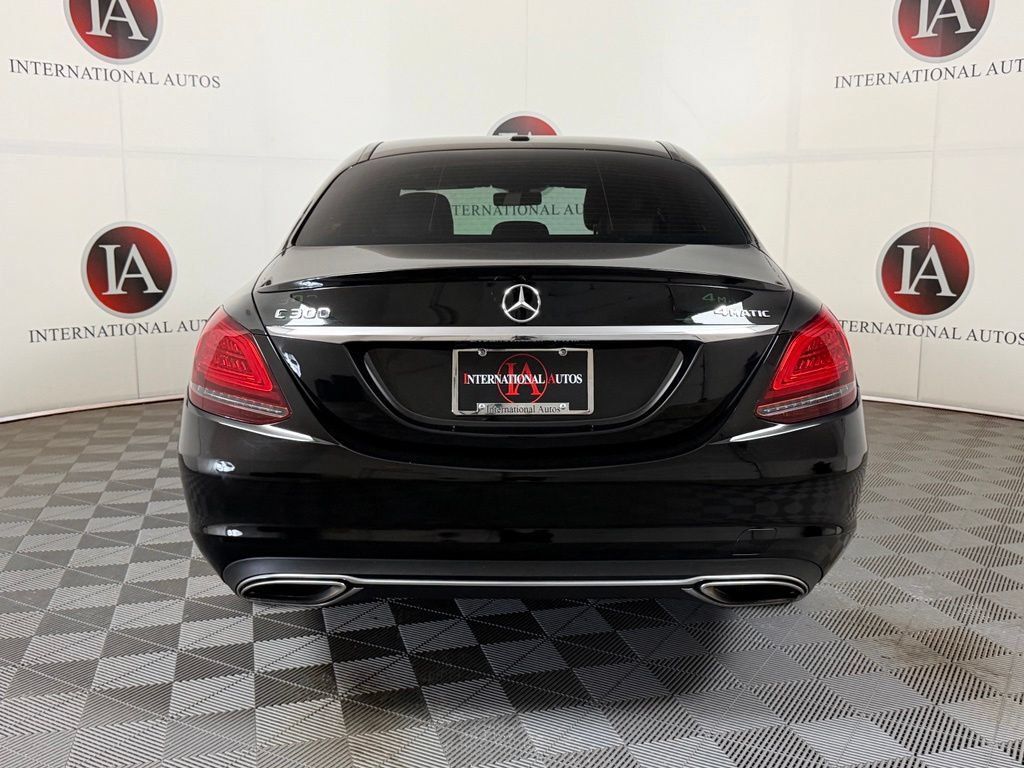 Used 2019 Mercedes-Benz C 300 4MATIC Sedan image 7