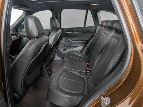 Used 2017 BMW X1 sDrive28i image 17