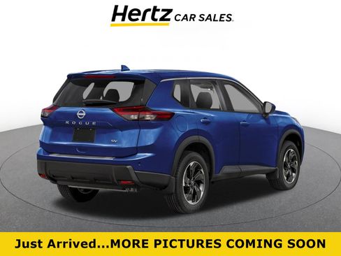 Used 2026 Nissan Rogue SV FWD image 1