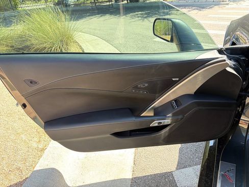 Used 2018 Chevrolet Corvette Grand Sport RWD image 17