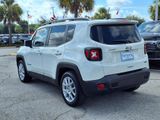 Used 2021 Jeep Renegade Latitude image 2