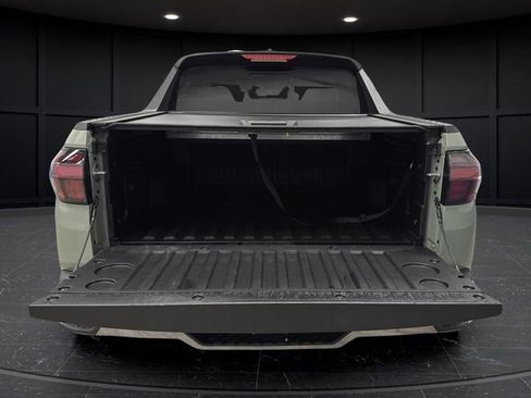 Used 2024 Hyundai Santa Cruz Limited image 16