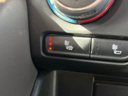 Used 2021 Chevrolet Tahoe LT image 21