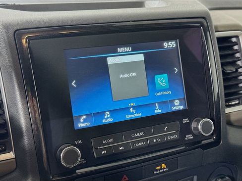 Used 2022 Nissan Frontier SV AWD/4WD image 25