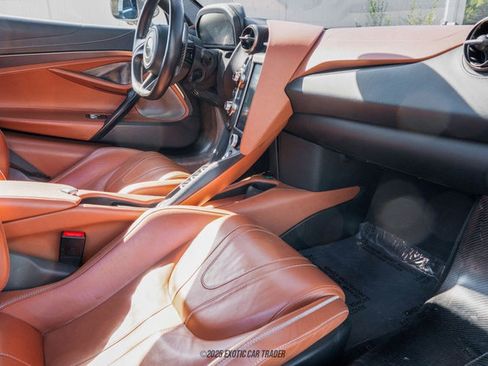 Used 2018 McLaren 720S Luxury image 49