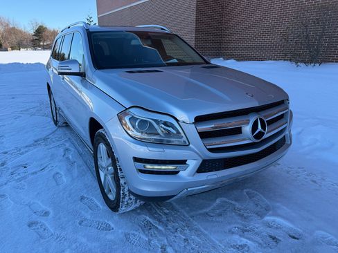 Used 2015 Mercedes-Benz GL 450 GL 450 4MATIC image 18
