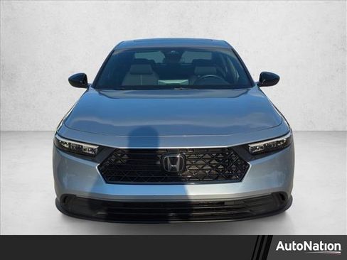 Used 2023 Honda Accord Sport image 1