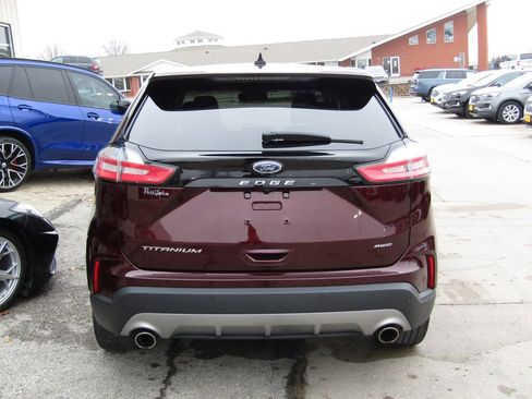 Used 2024 Ford Edge Titanium image 4