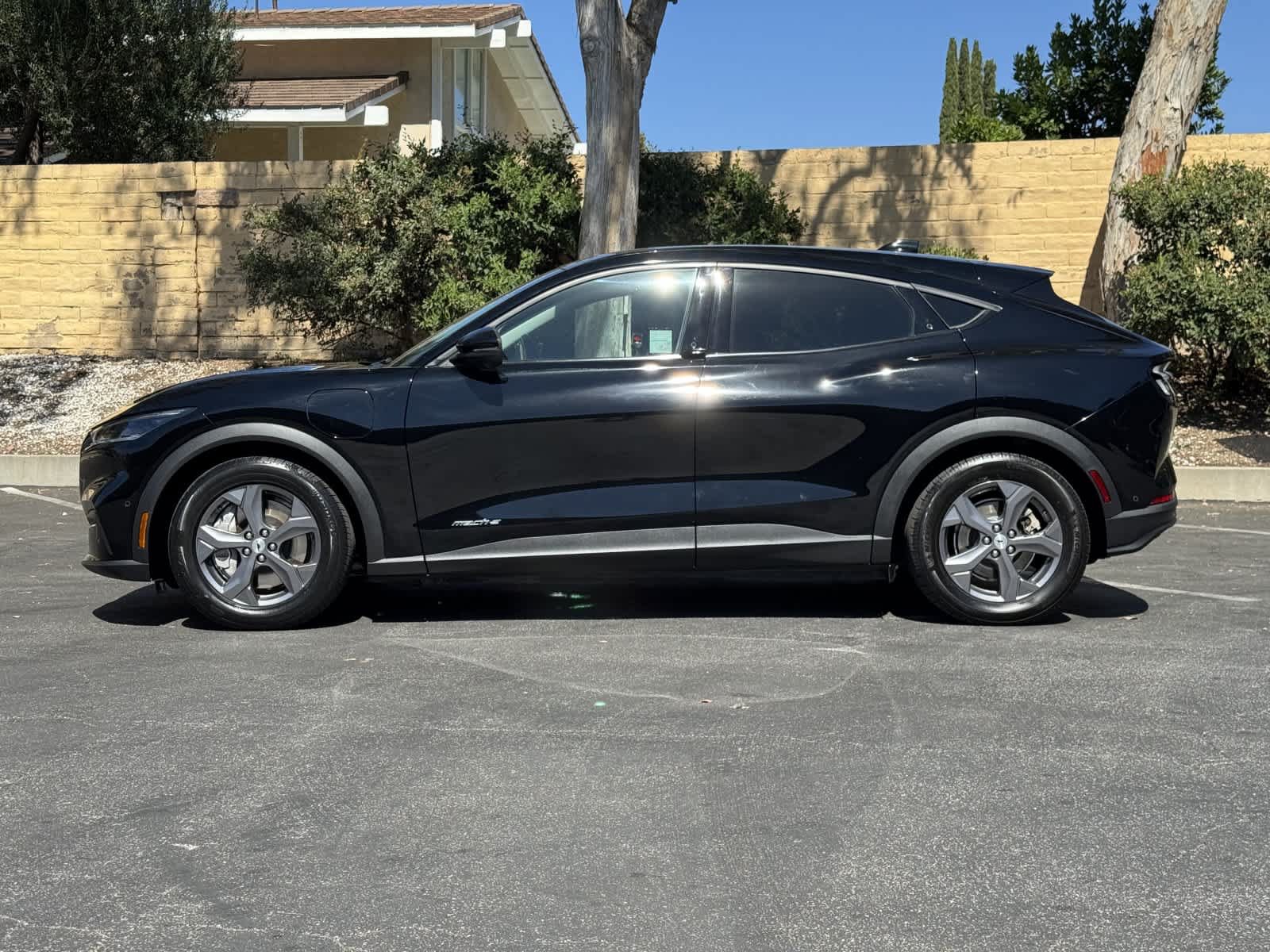 Certified 2023 Ford Mustang Mach-E Select RWD image 5