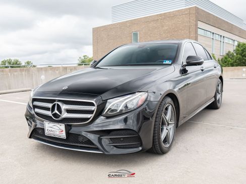 Used 2019 Mercedes-Benz E 300 4MATIC w/ Premium 1 Package image 3
