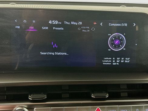 Used 2025 Kia Telluride S FWD image 21