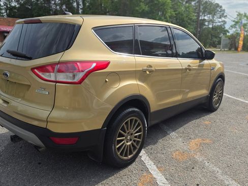 Used 2014 Ford Escape SE FWD image 8