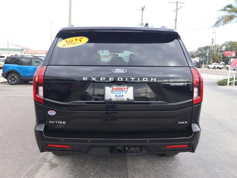New 2025 Ford Expedition Max Active image 13