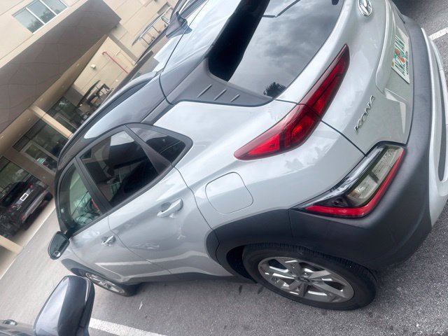 Used 2023 Hyundai Kona SEL FWD image 9